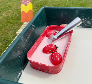 Oobleck sensory sand and water tuff tray activity EYFS