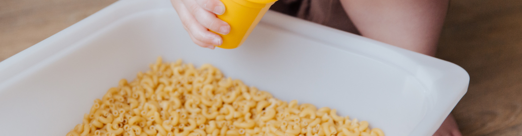 pasta sensory play 
