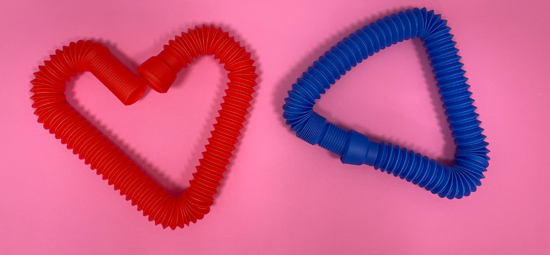 figdet tubes bent into a heart shape and triangle 